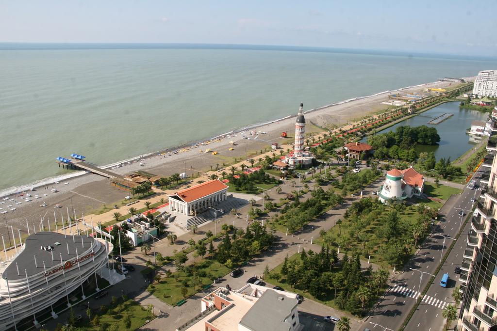 Apart Hotel Orbi Sea Towers Batumi Esterno foto
