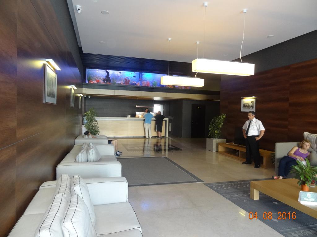 Apart Hotel Orbi Sea Towers Batumi Esterno foto